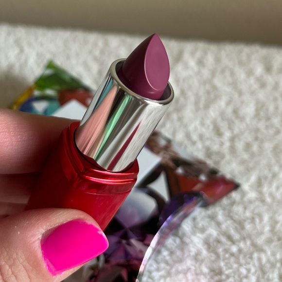Brand New FMG Glimmer Wild Duo Lipstick Set in Wild Berry and Wild Rose - Picture 5 of 5